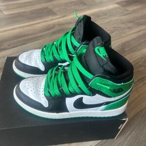 Preschool boys Jordan 1 Retro high OG